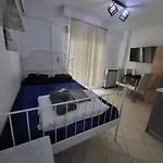 Konstantinos's Luxury Салоники