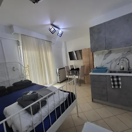Konstantinos's Luxury Apartment Thessaloniki